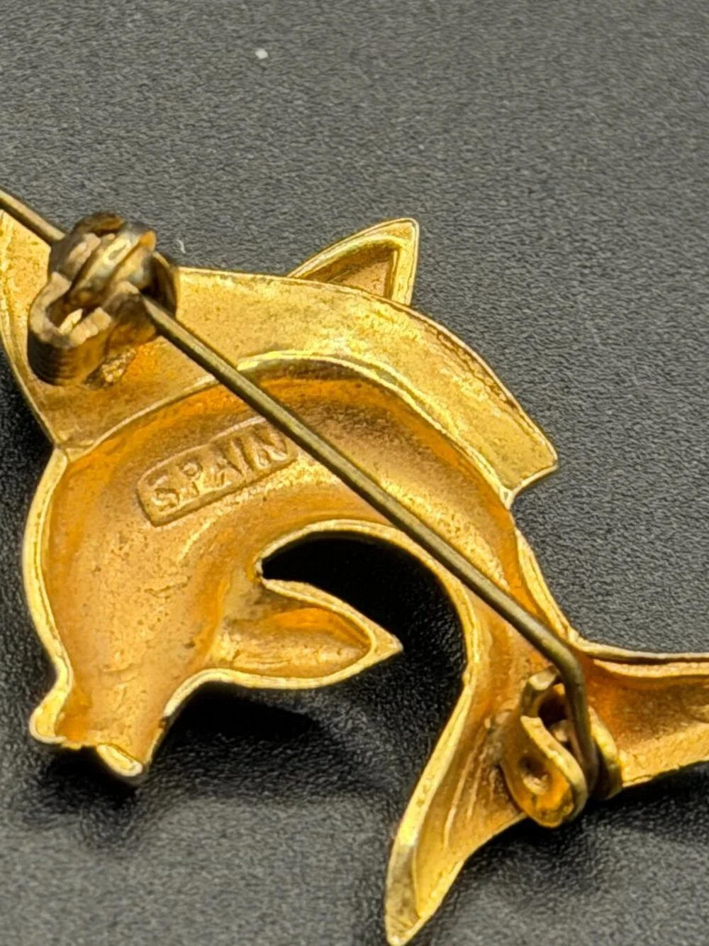Set Of 2 Damascene Made in Spain Brooch Pins Flower Flying Fish Gold Black White